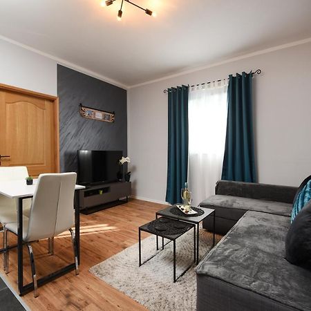 Apartment Ascend 扎达尔 外观 照片